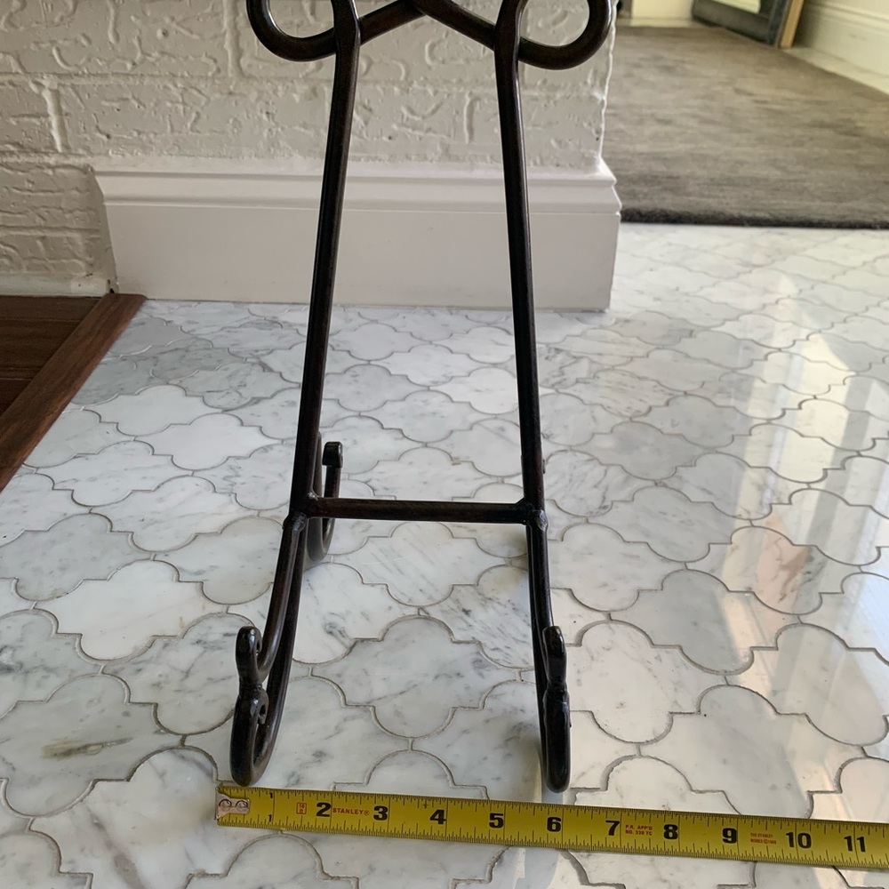 Ornate Wrought Iron Bronze Easel Vintage Frame/Book Holder 14.25x9.75x5.7 in - Picture 2 of 6